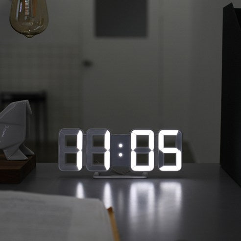 모던 화이트 LED 시계